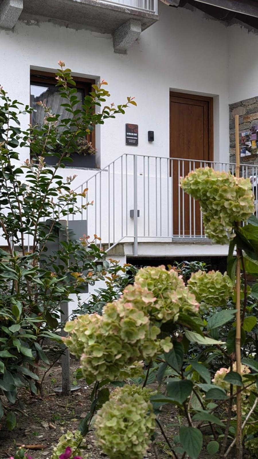 La Via Del Sale Accommodations Holidays Domodossola Exterior photo