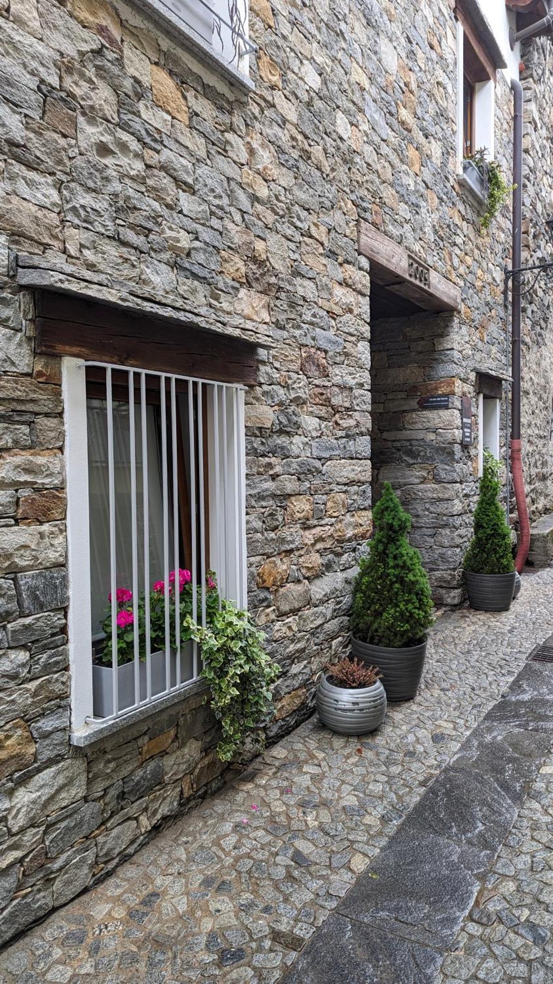 La Via Del Sale Accommodations Holidays Domodossola Exterior photo